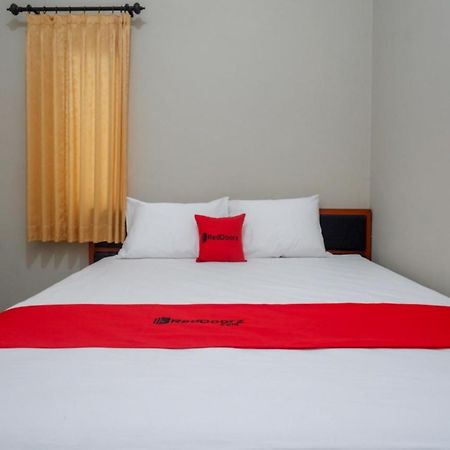 Hotel Reddoorz Near Kampus Ump Purwokerto 2 Sumbang Exterior foto