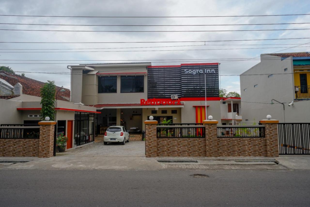 Hotel Reddoorz Near Kampus Ump Purwokerto 2 Sumbang Exterior foto