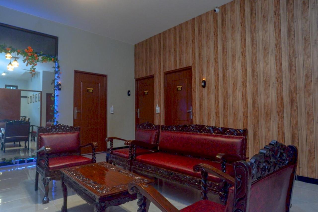Hotel Reddoorz Near Kampus Ump Purwokerto 2 Sumbang Exterior foto