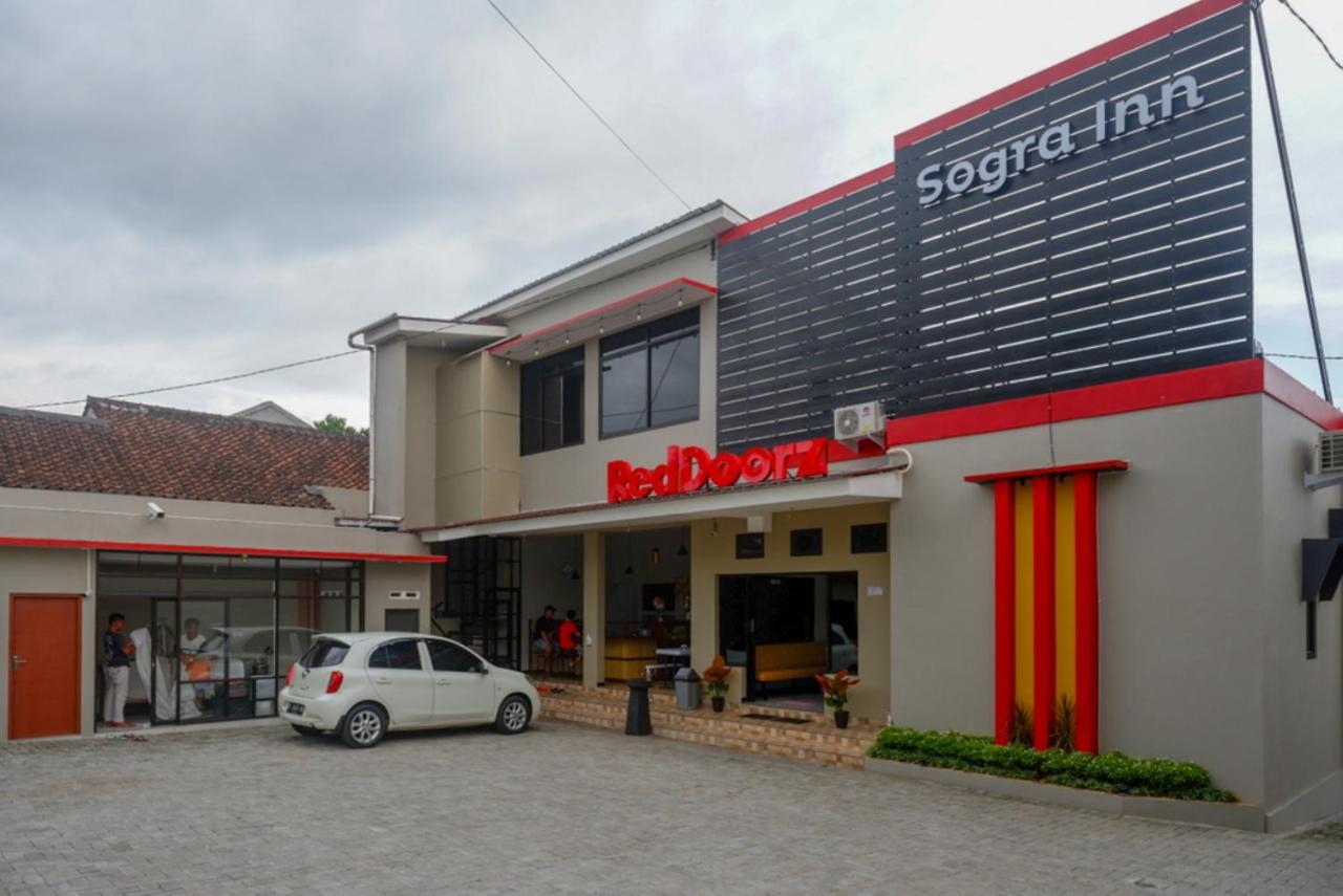 Hotel Reddoorz Near Kampus Ump Purwokerto 2 Sumbang Exterior foto